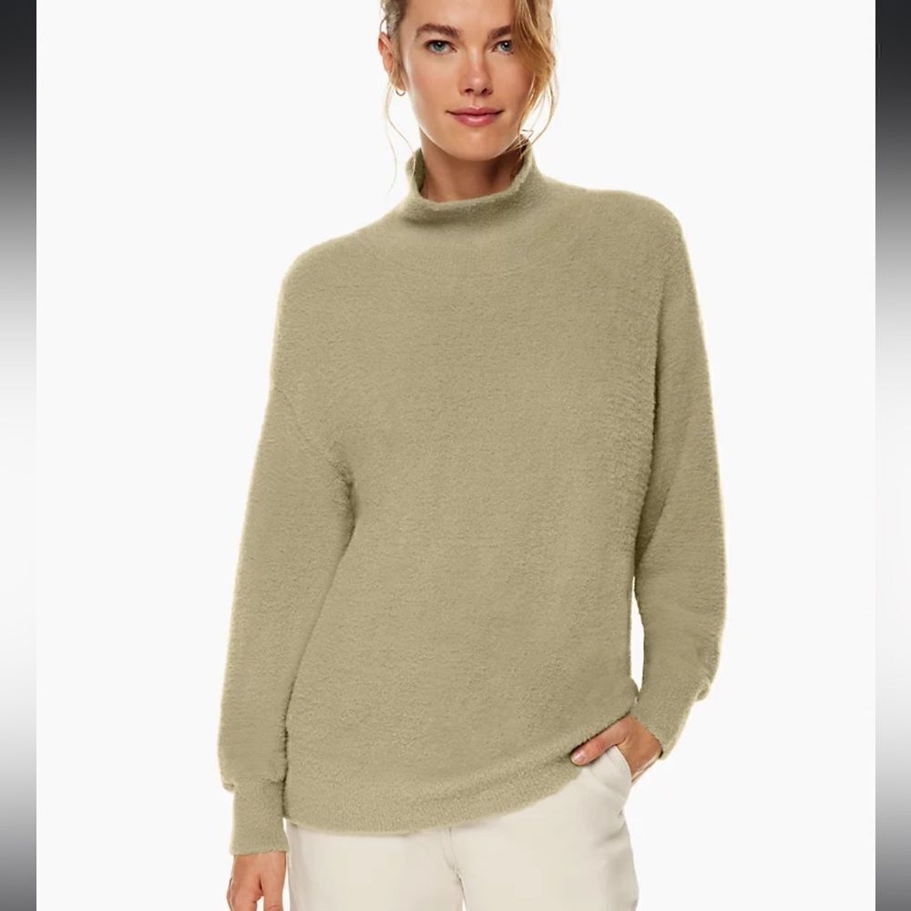 Aritzia Wilfred Hush Knit Turtleneck Chenille Sweater